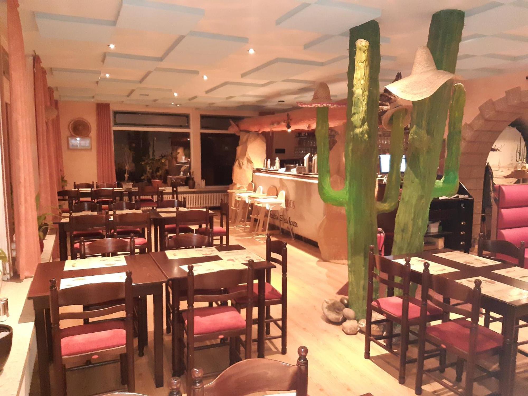 Desperados Mexican Steakhaus Und Hotel Bergen  Esterno foto